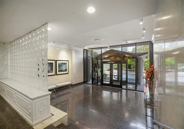 35th image of 3060 Pharr Court North Nw #302, Atlanta, GA 30305 | MLS# 7817879