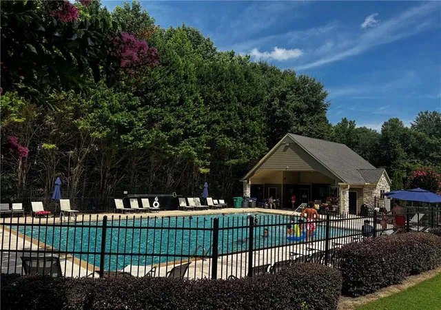 Homes for sale in Sugar Hill, GA | 5622 Riverside Walk Dr, Sugar Hill, GA 30518 | MLS# 7789497