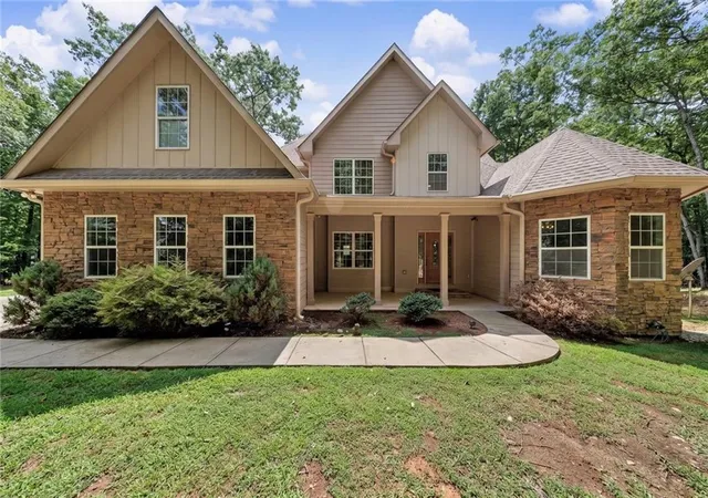 Photo 1 of Single family home for sale at 3184 Saint Andrews Way, Ellijay, GA 30536 | MLS# 7821304 | Listing updated on 2026-09-08