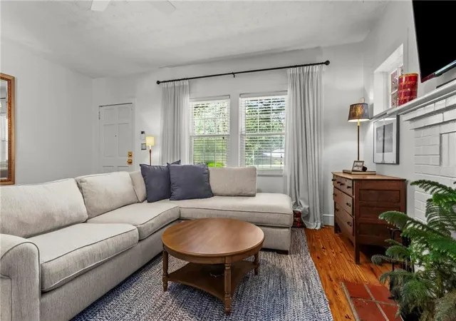 4th image of 1402 Carter Rd, Decatur, GA 30030 | MLS# 7811892