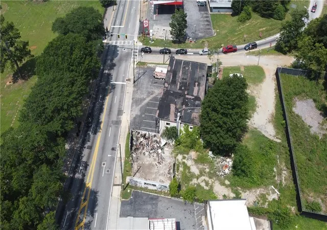 Photo 1 of Land for sale at 1823 M L King Jr Dr, Atlanta, GA 30310 | MLS# 7792637 | Listing updated on 2026-09-09