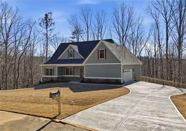 Photo 3 of Single family home for sale at 176 Windsor Way, Jasper, GA 30143 | MLS# 7786702 | Listing updated on 2026-07-14