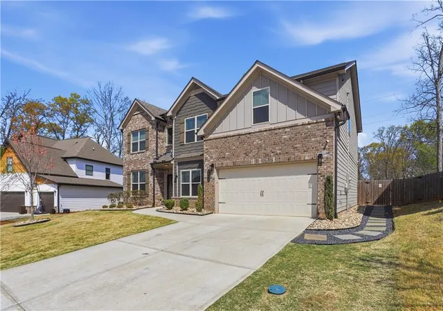 2nd image of 5975 Park Bay Ct, Flowery Branch, GA 30542 | MLS# 7747421