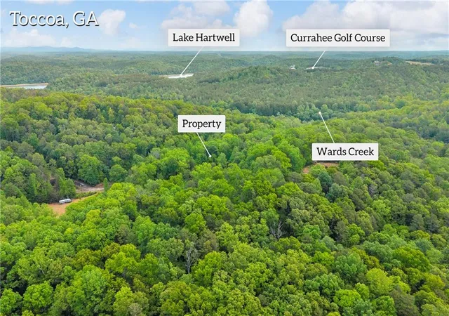 Homes for sale in Toccoa, GA | 749 Cherokee Rd, Toccoa, GA 30577 | MLS# 7765638