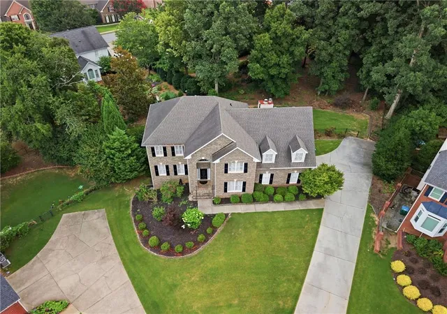 3rd image of 1404 Megan Danielle Dr, Lilburn, GA 30047 | MLS# 7798905