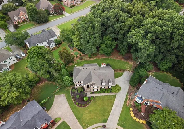 4th image of 1404 Megan Danielle Dr, Lilburn, GA 30047 | MLS# 7798905