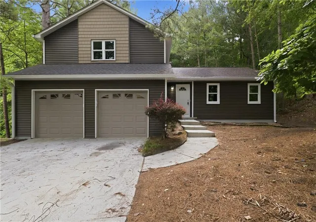 1st image of 3242 Boulder Brook Dr, Lithonia, GA 30038 | MLS# 7806939