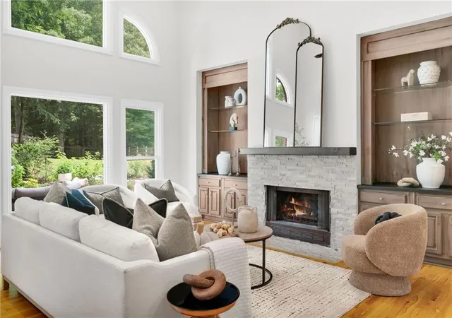 4th image of 5746 High Meadow Dr, Peachtree Corners, GA 30092 | MLS# 7811184