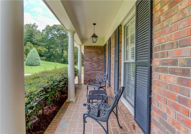 2nd image of 4461 S Roberts Dr, Sugar Hill, GA 30518 | MLS# 7810245