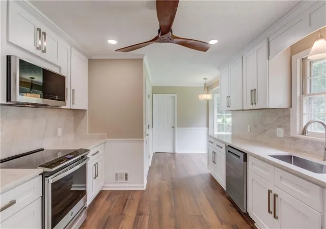 5th image of 4461 S Roberts Dr, Sugar Hill, GA 30518 | MLS# 7810245