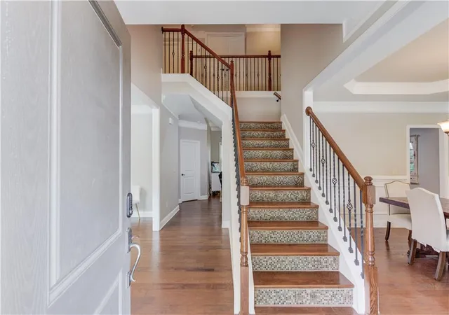 5th image of 6005 Deer Walk Trl, Sugar Hill, GA 30518 | MLS# 7788663