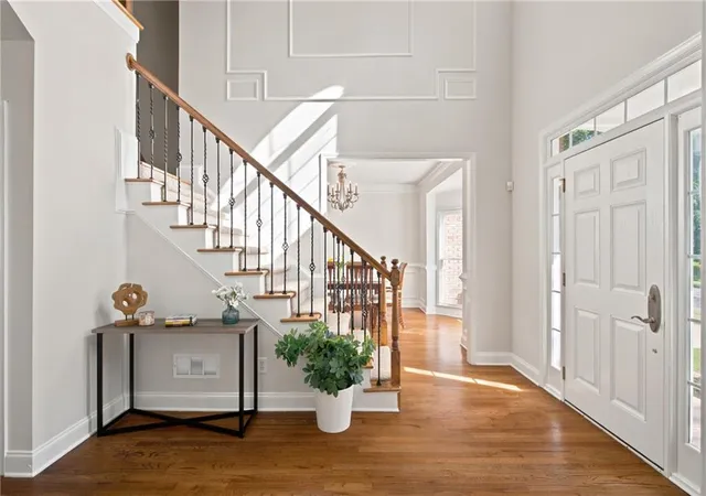 5th image of 4140 Suwanee Bend Dr, Suwanee, GA 30024 | MLS# 7788412