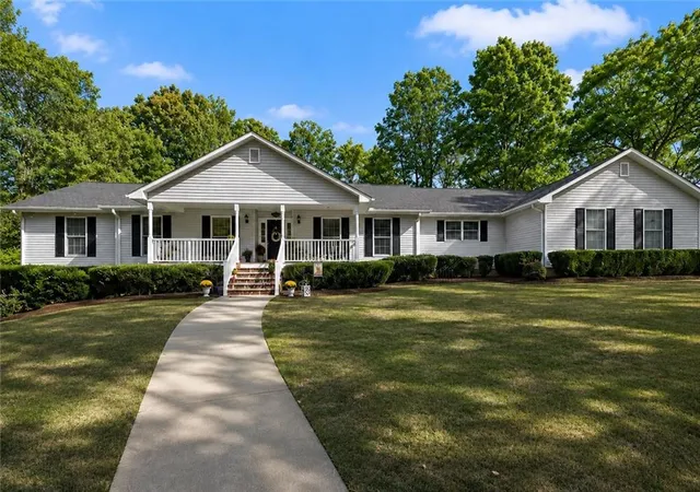 1st image of 305 Mountain Brook Rd, Dawsonville, GA 30534 | MLS# 7818562