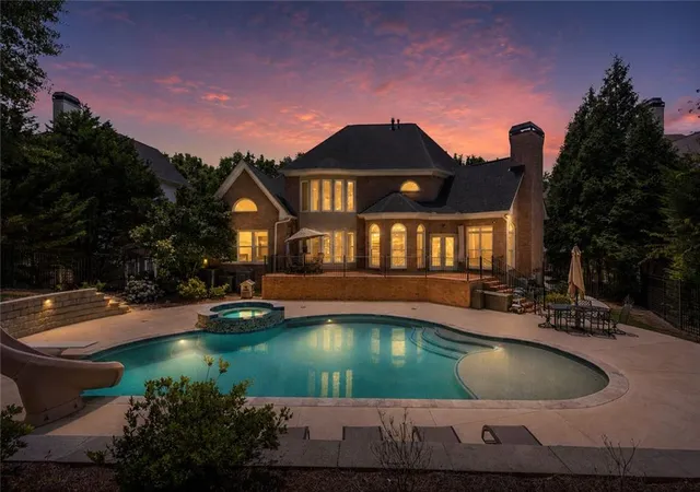2nd image of 2373 Bronze Oak Ln, Braselton, GA 30517 | MLS# 7789103