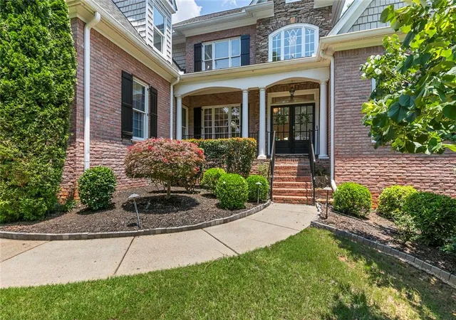 3rd image of 2373 Bronze Oak Ln, Braselton, GA 30517 | MLS# 7789103