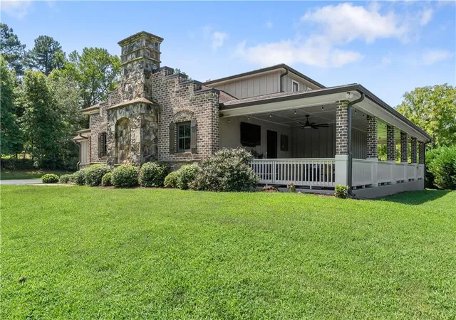 2nd image of 4135 Leach Rd, Gainesville, GA 30506 | MLS# 7824964