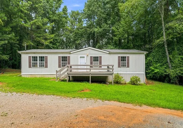 3rd image of 65 Colbert Rd, Dallas, GA 30132 | MLS# 7823817