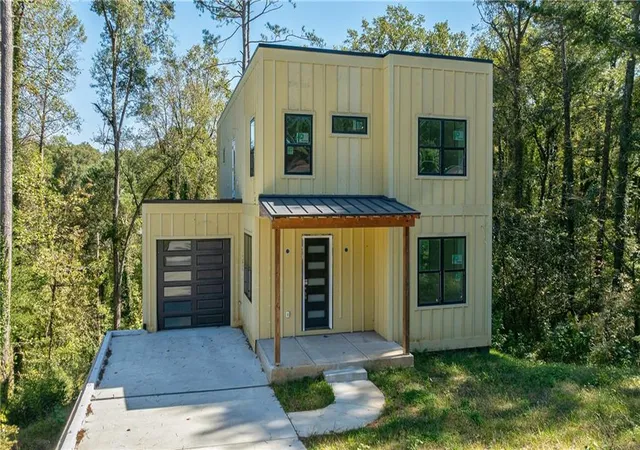 Single family home for sale at 2918 Level Ridge Rd SE, Atlanta, GA 30354 | MLS# 7859467