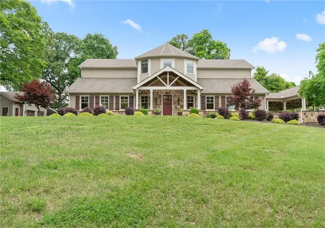 Single family home for sale at 4601 N Browning Brg Rd, Gainesville, GA 30506 | MLS# 7763805 | Listing updated on 2026-08-26