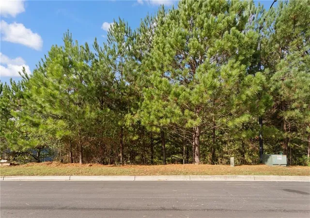 Homes for sale in Dallas, GA | 640 Crimson Dr, Dallas, GA 30132 | MLS# 7742427