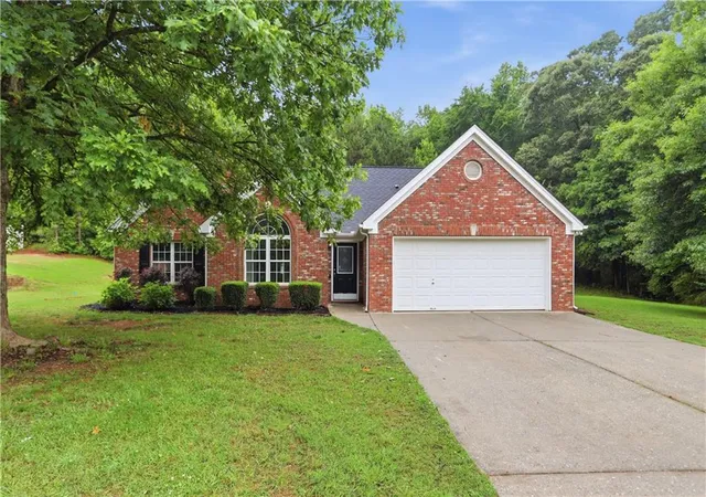 Photo 1 of Sale Pending at 65 Williams Ct, Hoschton, GA 30548 | MLS# 7778719 | Listing updated on 2026-10-09