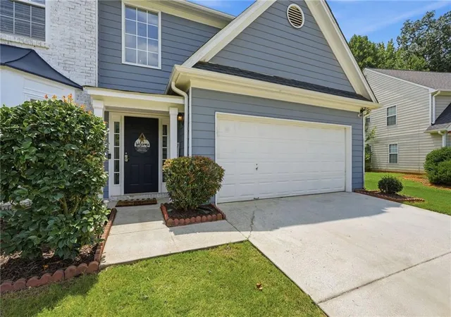 3rd image of 925 Sweet Mill Lane, Lawrenceville, GA 30045 | MLS# 7811719