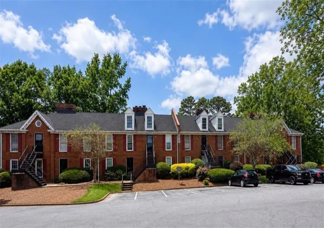 Photo 3 of Single family home for sale at 1166 Booth Rd, Marietta, GA 30008 | MLS# 7809373 | Listing updated on 2026-09-09