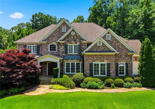 image of 2885 Manor Bridge Dr, Alpharetta, GA 30004 | MLS# 7788945