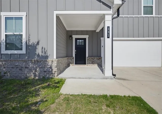 Photo 2 of Single family home for sale at 131 Dew Drop Point, Dallas, GA 30157 | MLS# 7796685 | Listing updated on 2026-09-17