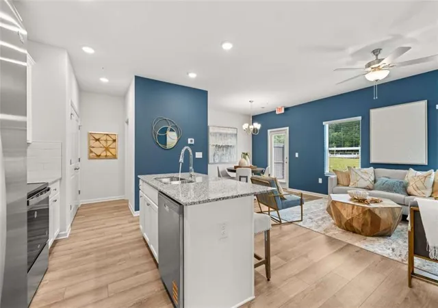 4th image of 608 Gunnin Wy #LOT 34, Mcdonough, GA 30253 | MLS# 7757189