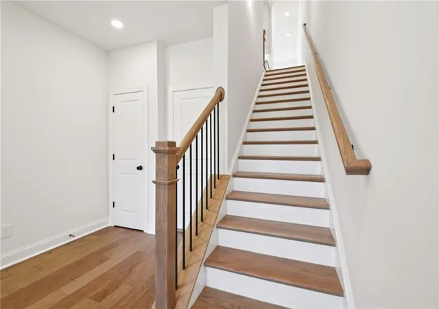3rd image of 903 Shire Elm St #23, Johns Creek, GA 30022 | MLS# 7819780