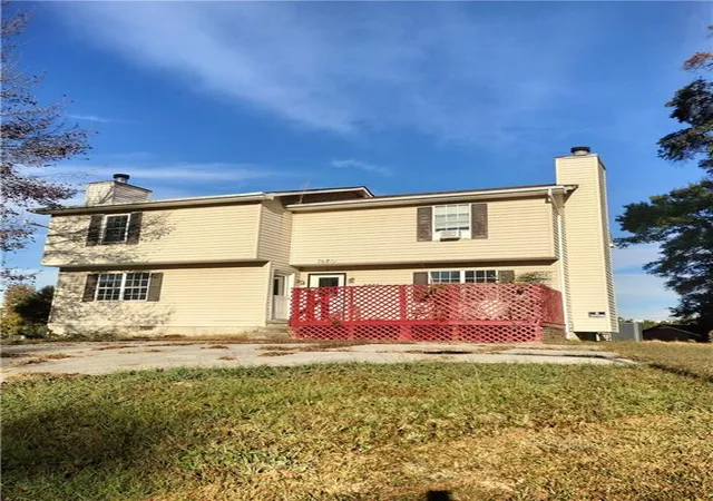 Photo 1 of Multi family home for sale at 6565 Carriage Ct, Union City, GA 30291 | MLS# 7858419 | Listing updated on 2026-10-29