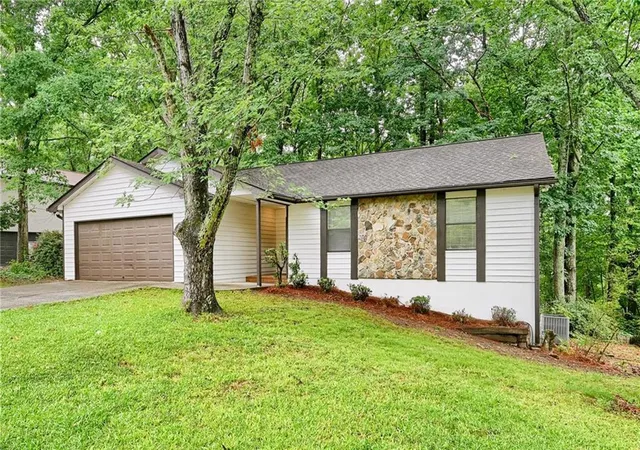 2nd image of 175 Ansley Ct, Roswell, GA 30076 | MLS# 7777613