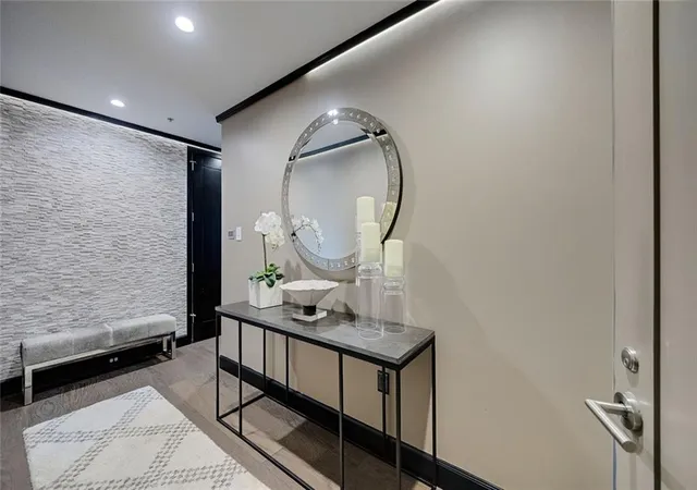 2nd image of 1820 Peachtree St #1015, Atlanta, GA 30309 | MLS# 7812217