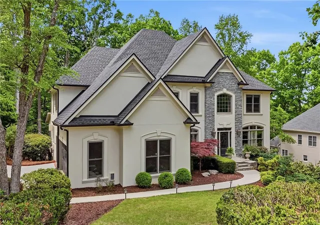 1st image of 630 Danas Ridge Dr, Roswell, GA 30075 | MLS# 7758726