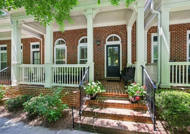 1st image of 631 Brennan Dr, Decatur, GA 30033 | MLS# 7803109
