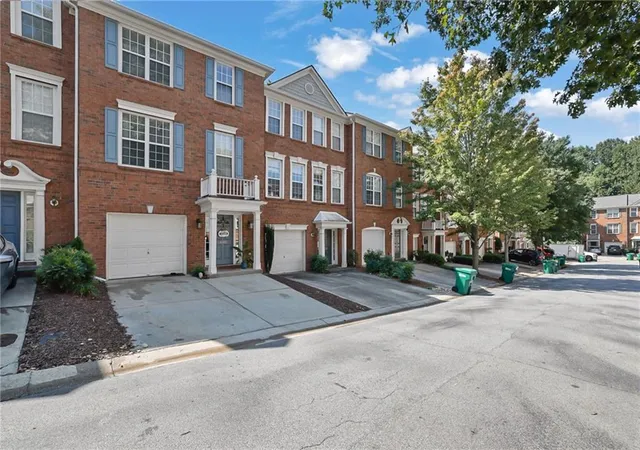 2nd image of 6300 Views Tr, Peachtree Corners, GA 30092 | MLS# 7821673