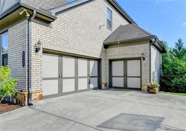 2nd image of 6740 Mount Holly Wy, Suwanee, GA 30024 | MLS# 7796110