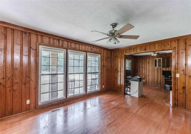 Photo 4 of Sale Pending at 1250 Texas Valley Rd, Rome, GA 30165 | MLS# 7784935 | Listing updated on 2026-08-25