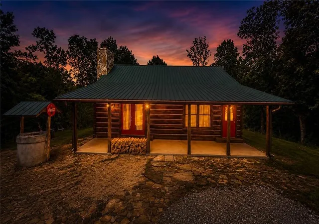 1st image of 30 Bagwell Ln Ne, Rydal, GA 30171 | MLS# 7820776