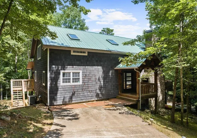 2nd image of 281 Pine Cone Rd, Blue Ridge, GA 30513 | MLS# 7824892