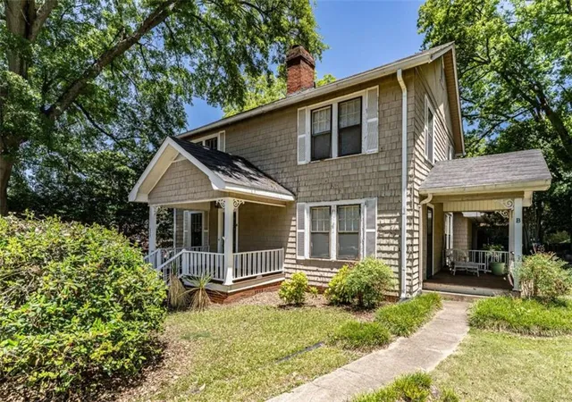 2nd image of 809 E 2nd Ave E, Rome, GA 30161 | MLS# 7773903