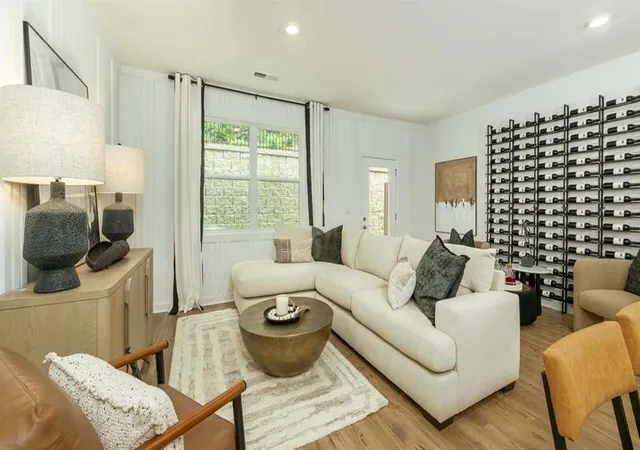 5th image of 2312 Jamin Bnd #31, Lithonia, GA 30058 | MLS# 7774337