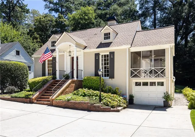 Photo 2 of Single family home for sale at 651 E Paces Ferry Rd Ne, Atlanta, GA 30305 | MLS# 7827364 | Listing updated on 2026-09-08