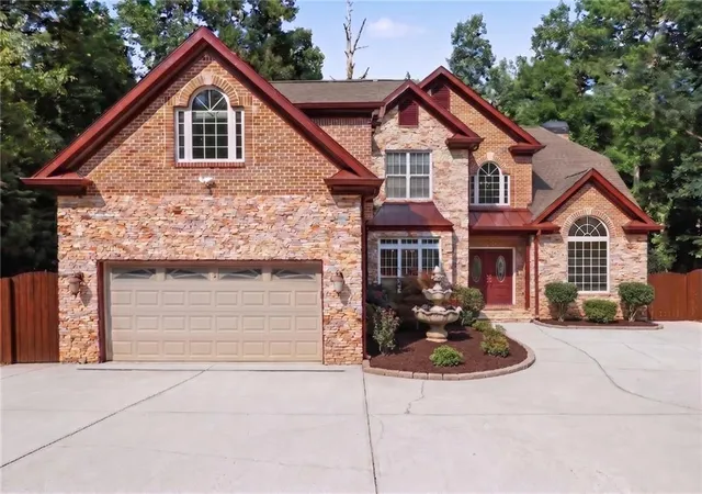 1st image of 760 Links View Dr, Sugar Hill, GA 30518 | MLS# 7799363