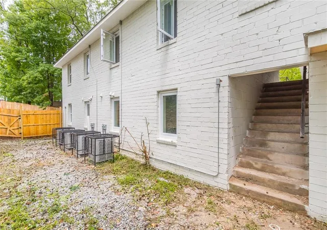 25th image of 297 Burbank Dr Nw, Atlanta, GA 30314 | MLS# 7814781