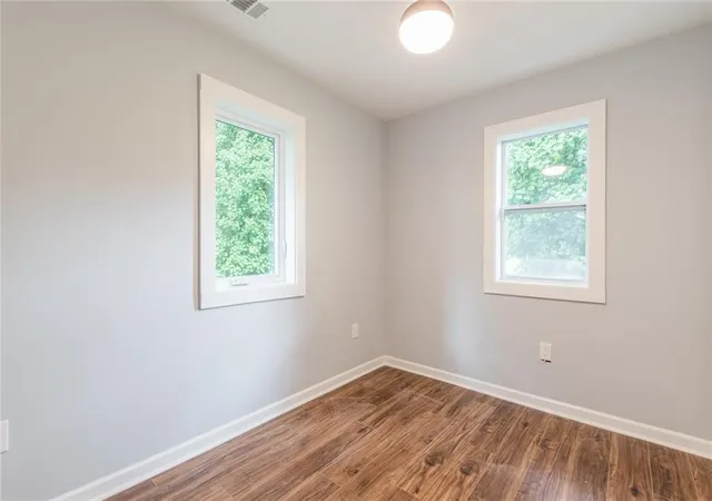 5th image of 297 Burbank Dr Nw, Atlanta, GA 30314 | MLS# 7814781