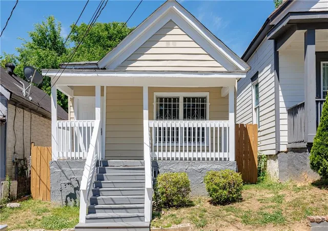 Homes for sale in Atlanta, GA | 961 Coleman St Sw, Atlanta, GA 30310 | MLS# 7765774