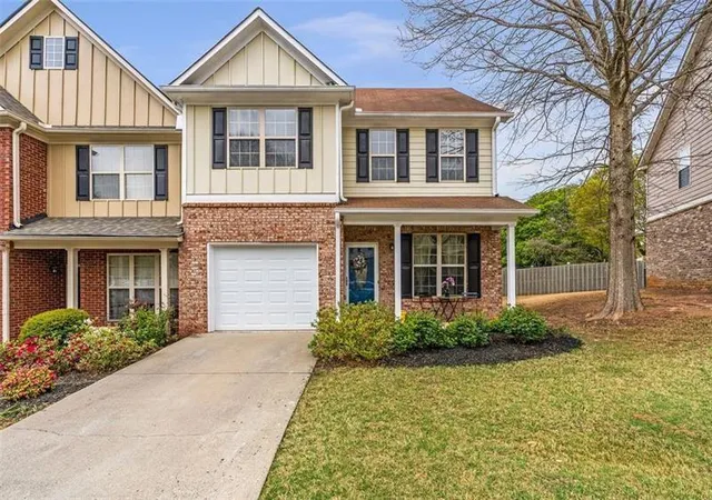 Homes for sale in Sugar Hill, GA | 4037 Hill Station Ct, Sugar Hill, GA 30518 | MLS# 7734546