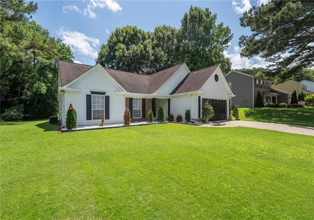 4th image of 4019 Pin Oak Trl, Decatur, GA 30034 | MLS# 7793403